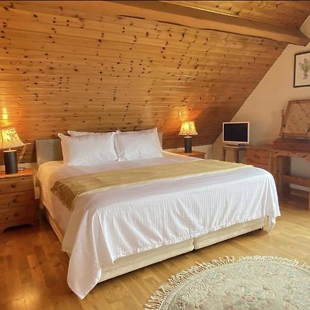 Lands End Cottage - Connemara Aughrus More ภายนอก รูปภาพ