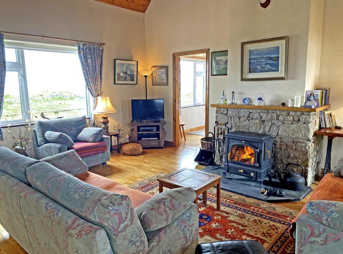Lands End Cottage - Connemara Aughrus More ภายนอก รูปภาพ